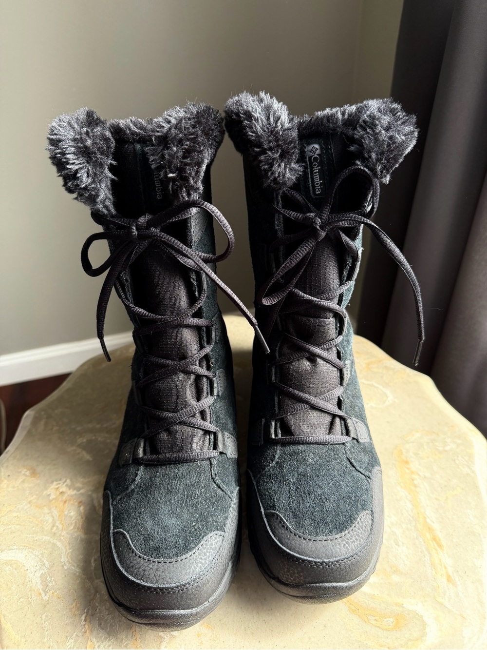 Columbia Women’s US 8.5 UK 7.5 Black Faux Fur Winter Lace Up Boots Waterproof - Picture 2 of 7